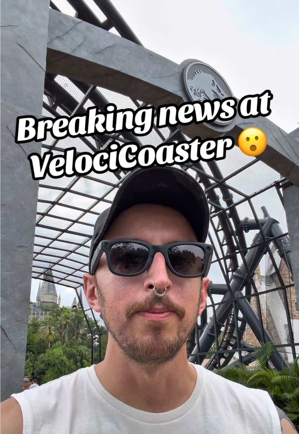 BREAKING: VelociCoaster is adding more teeth. #velocicoasteruniversal #velocicoaster #islandsofadventure #rollercoastertiktok #breakingnews 