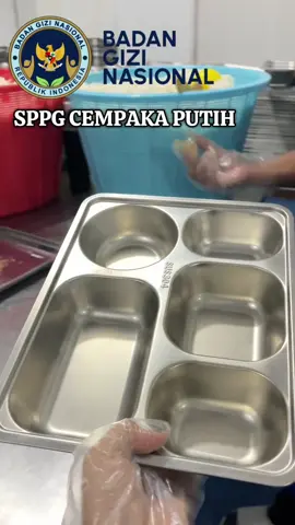 Today’s menu ayam asam manis by chef bani & ibu2 pengolahan🙌🏻🙌🏻🤩.                                          #dapurmbg #makananbergizi #fyppppppppppppppppppppppp 