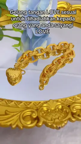 Gelang tangan LOVE sesuai untuk dihadiahkan kepada orang yang anda sayangi   LOVE #jasenornament #jewelry #gelang #bracelet #cincin 