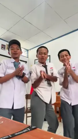 Ada lagi yg mo di bungkus??? Paling malas skl tiap buka tiktok “bungkus bungkus” 🤨🤨🤨#fyp #viral