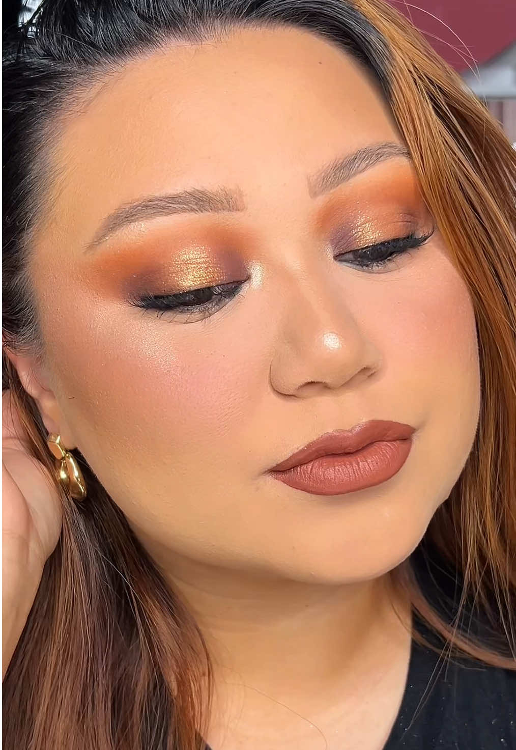 quick glam with @Natasha Denona bronze eyeshadow palette 🤎✨ #eyeshadow #eyeshadowtutorial #makeup #makeuptutorial #natashadenona  Liquid liner @Judydoll US  Pencil liner @Rare Beauty  Lashes @velourbeauty  Nude liner @Love Craft Beauty 