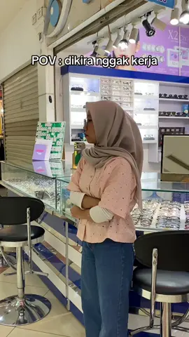 #kacamata #kacamataantiradiasi #trendingvideo #kontenlucu #fyp 