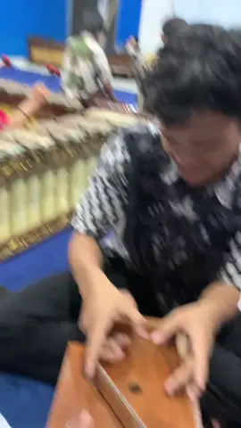 siteran jineman uler kambang versi cina🤣🤣 #siter #karawitan #fyp #jogja24jam 