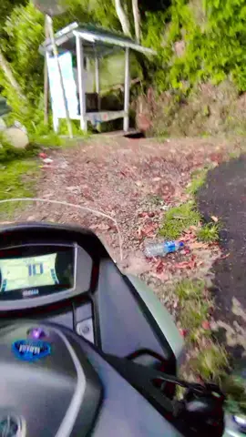 tanjakan kramat+grimis 🥶 #twostroke #yamahafizr 