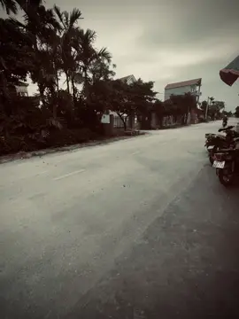 ت︎:海底很深，但人们可以测量；人心很浅，但没有人能理解它。 ”đáy biển tuy sâu mà nhưng người đời đo được , lòng người tuy nông nhưng không ai thấu hiểu bao giờ…” #daongocson_1108#tamtrang#fyp#viral 