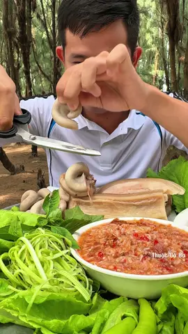 Heo quê mà được dồi trường to vầy là trúng mánh rầu anh chị quư. #thuoccoba #dacsanvietnam #mukbang #ancungtiktok #xuhuong 