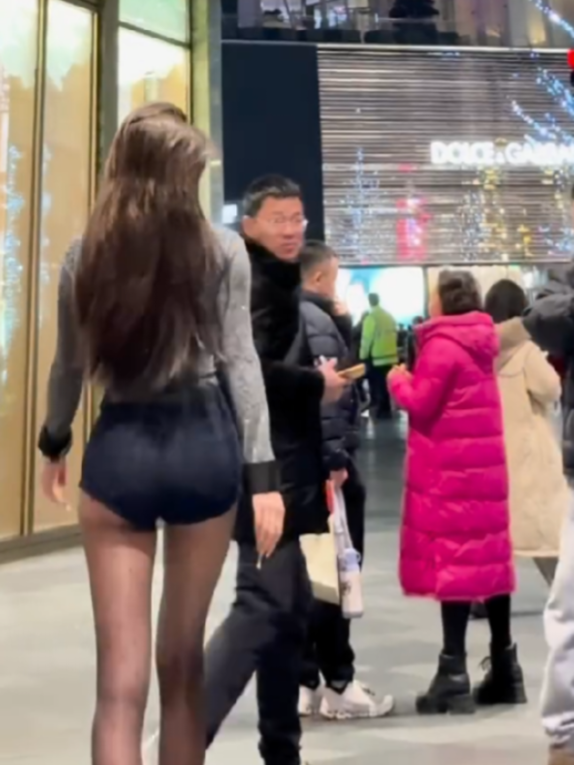 very beautiful#gorgeous #secretary 