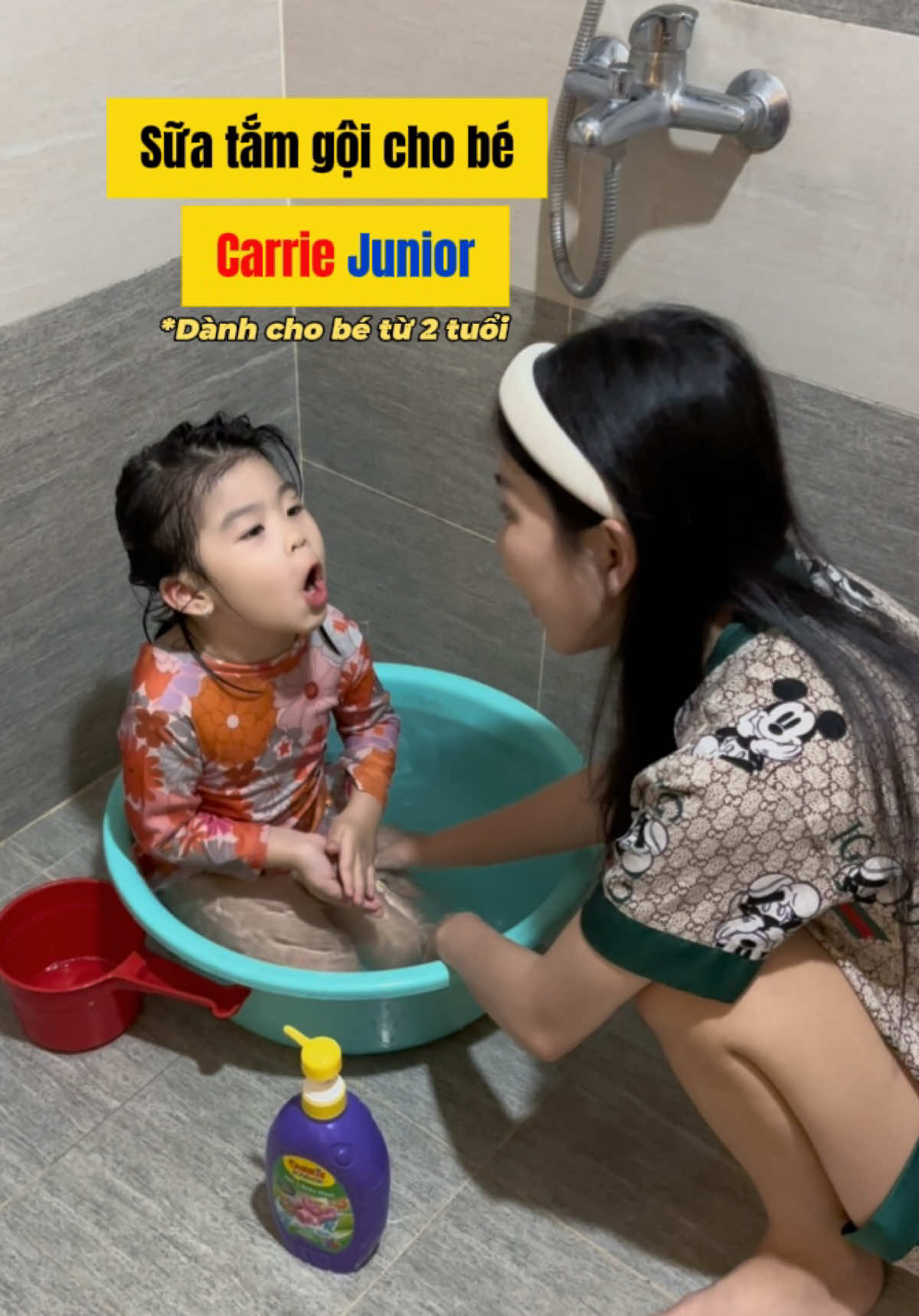 Lên clip như lời cảm ơn tới mom nào đã méch Vân Anh em sữa tắm gội cho bé này nha kkkk #CarrieJunior #tamlavui  