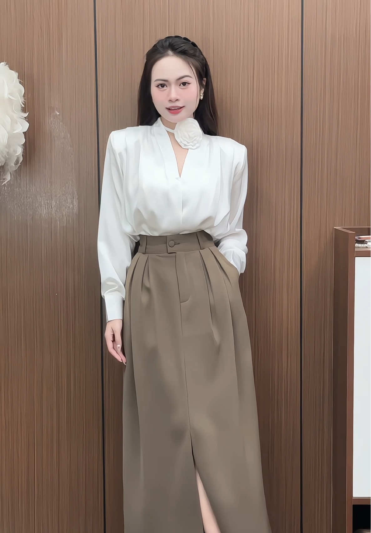 Chiếc chân váy công sở bán chạy nhất nhà bé Tự đây ạ