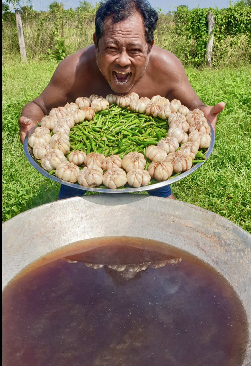 Yummy Pork Recipe with chili and garlic sauce recipe#tiktokfood #crispy #yummy 