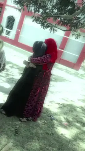 ঢঙ্গি সিনিয়র বান্ধবী 😁😉@⚔️চাঁপাইনবাবগঞ্জ জেলার মেয়ে ⚔️ @Nusrat jahan 