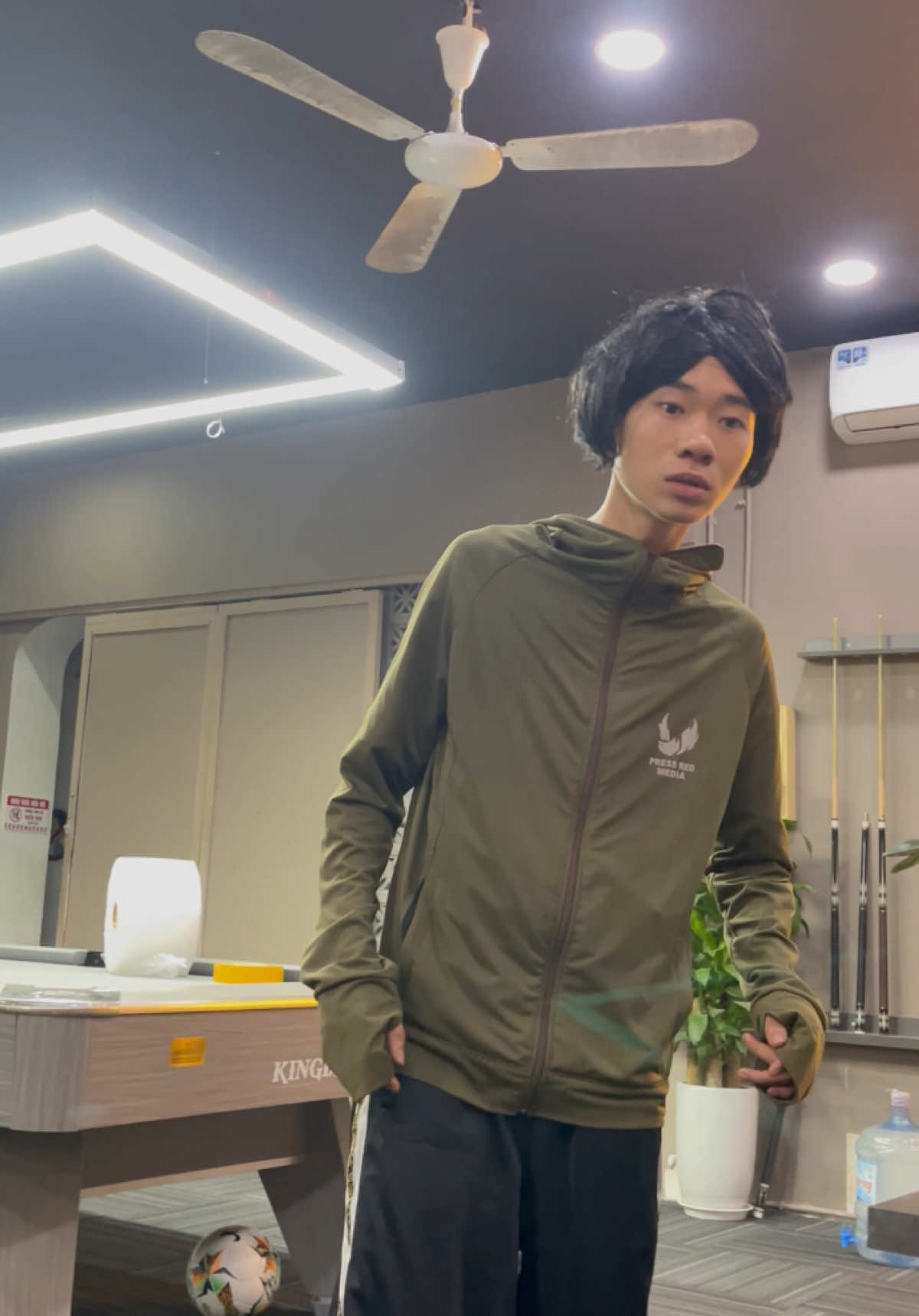 Cre: Trần Bơm #TranBom #fyp #tiktok #giaitri 