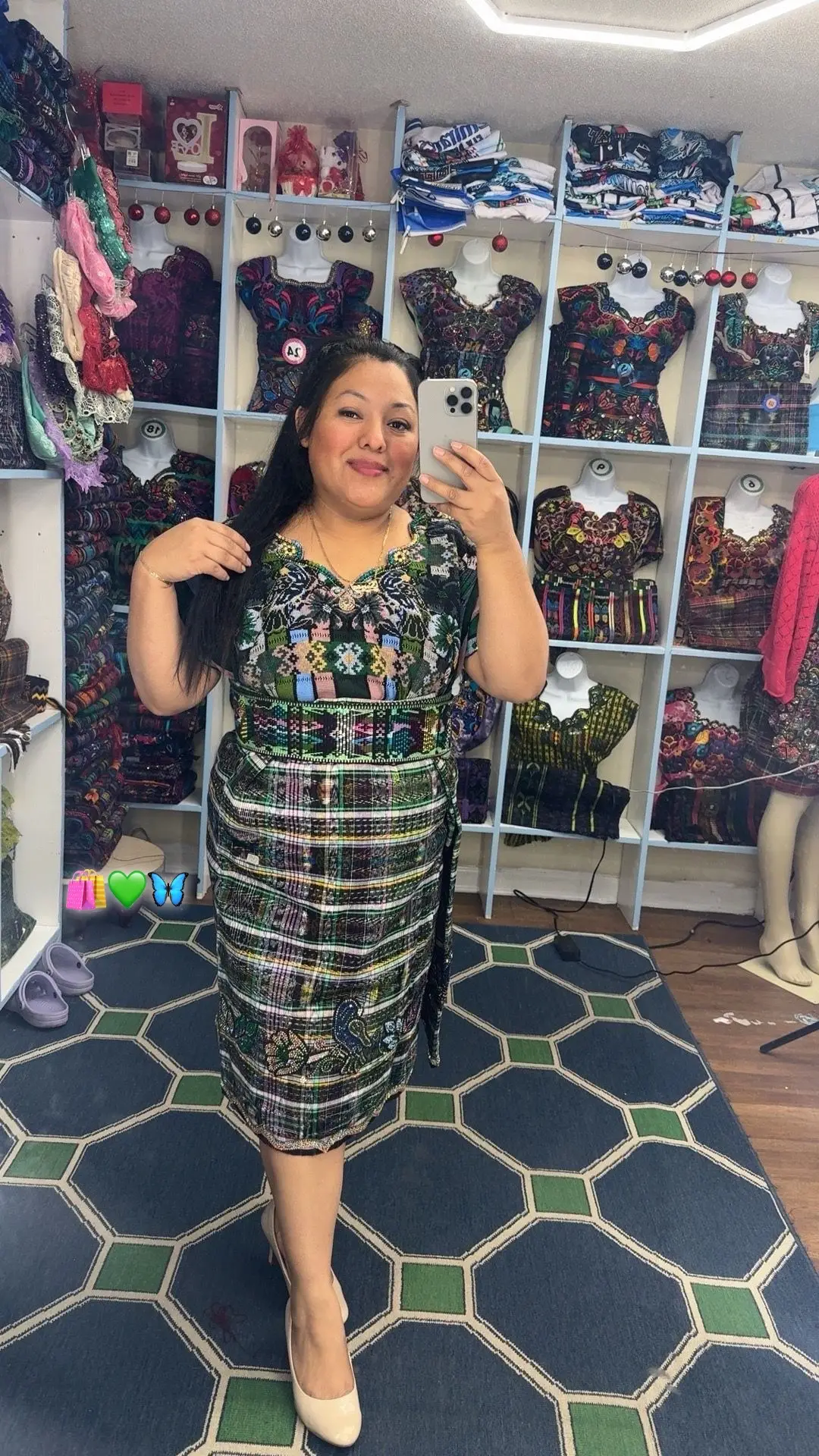 y nada mejor que traje tejido a mano 😍💚🦋🛍️#paratii 