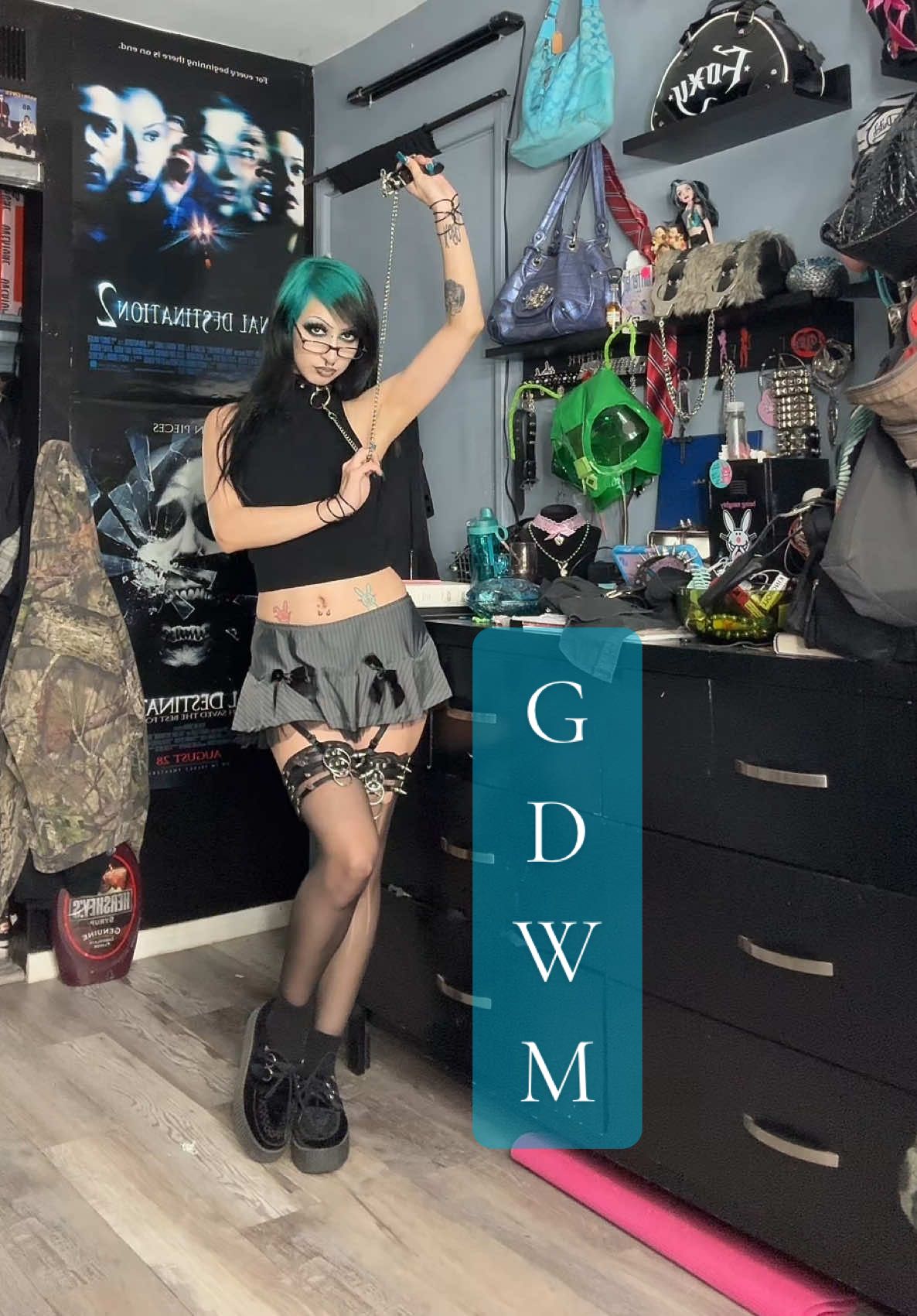 Boardners tonight 🌝🖤  #getdressedwithme #gdwm #boardners #anhedania 