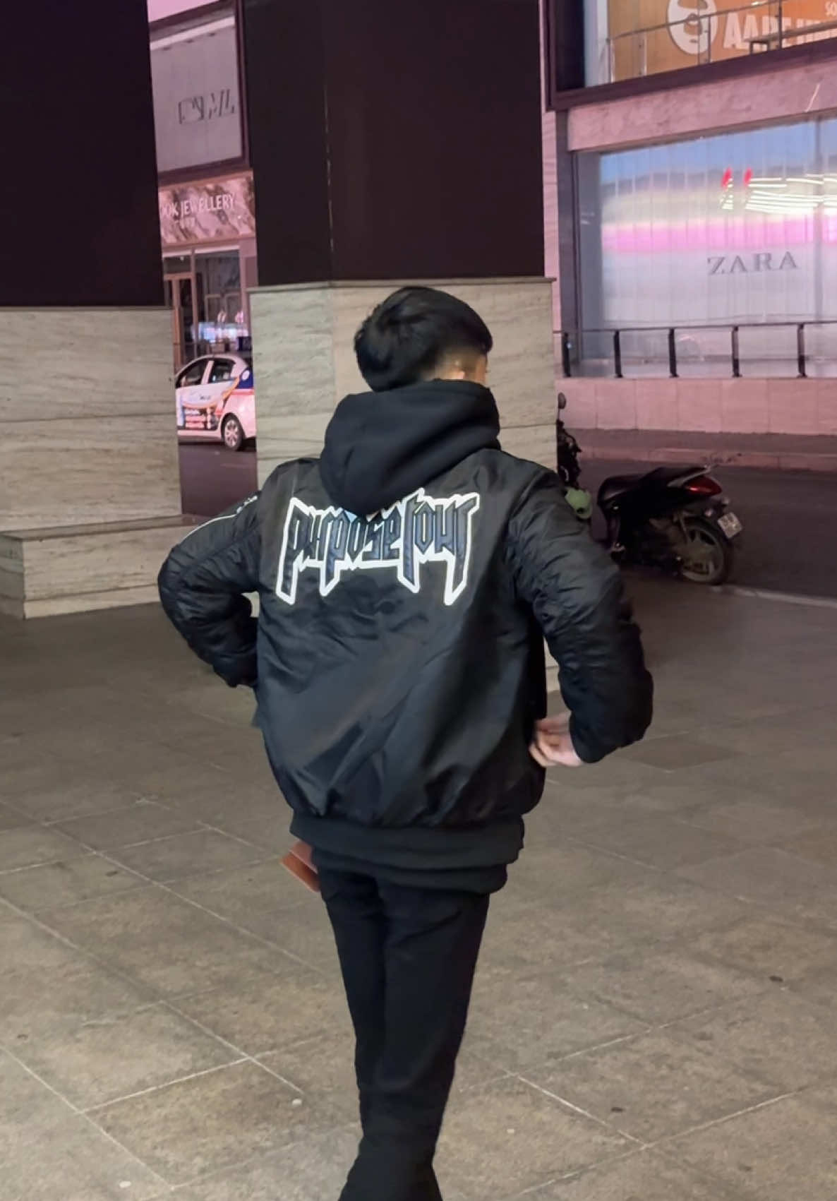 Có thêm dây đỏ nhé Ae #tuananhshop4 