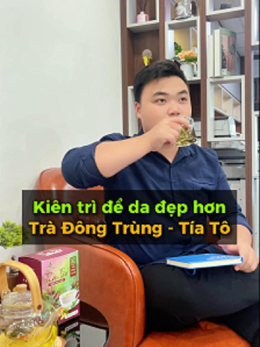 Kiên trì để da đẹp hơn với trà đông trùng hạ thảo tía tô của wakamono #suckhoechomoinguoi #wakamono #thaoduoctunhien #trasuckhoe #thugianmoingay #thuongtra #matgan #tratiato #giaicam #tra