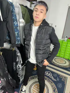 Phao moncler đầu mùa 4❌❌ cho ae trải nghiệm #viral #xhtiktok #moncler #Hoanganhstore 