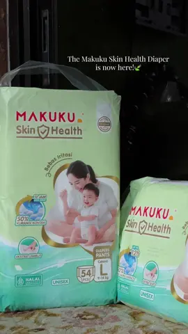 Trying out the @MAKUKU PH Skin Health Diaper🍃 My trust in Makuku got me testing all their diapers😅 Lovin’ this so far! Moms, if you want extra care for your babies’ bum, I’ll put the link in the yellow basket. @Makuku Global @Makuku_ph3 #makukuph #skinhealth #MomsofTikTok #momtips #babyessentials 