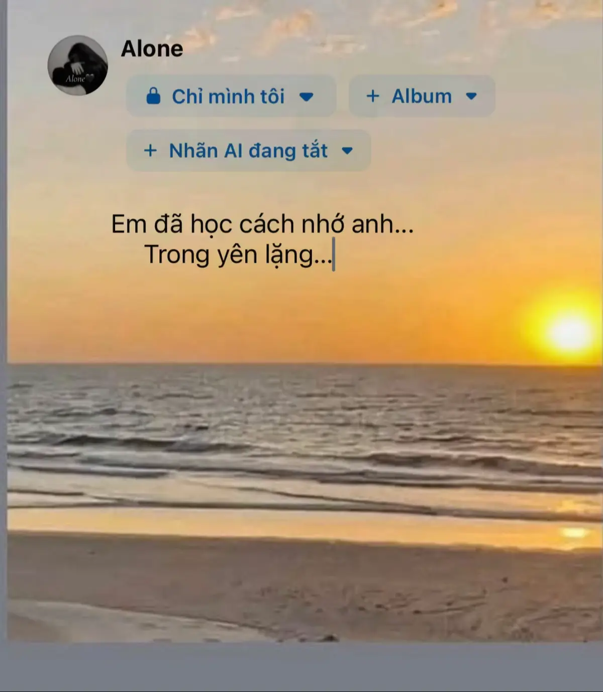 Anh có từng cảm nhận được nỗi nhớ đến mức nghẹn lòng chưa? Là khi em nhớ anh đến quay quắt, nhưng vẫn chọn im lặng. Không phải vì hết thương, mà vì sợ chỉ một lời hỏi han cũng khiến anh thấy phiền. Nỗi nhớ ấy, nếu có âm thanh, chắc hắn sẽ là tiếng run run rất khẽ nhưng đủ làm tim đau. Em mong anh luôn bình an giữa cuộc đời nhiều va vấp này. Đi đường cẩn thận, ăn uống đúng giờ, và ngủ thật ngon. Mong những điều anh ước ao đều có ngày thành sự thật, và cuộc đời sẽ đối đãi với anh nhẹ nhàng như cách em từng muốn. Nếu có những lúc anh thấy mệt, xin đừng buồn quá lâu chỉ cần nhớ rằng, ở một nơi nào đó, vẫn có một người từng thương anh đến mức chỉ dám chúc anh hạnh phúc.#tamtrangbuon #alone #tiktok 