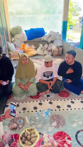Msyaallah @badrukepitingreal16 memang anak yang mulia,mudah memaafkan siapapun.semoga ini menjadi pelajaran siapapun.khususnya buat @hari_otongg semoga ini jdi pelajaran hidup yang berharga . Panjang umur hal2 baik .
