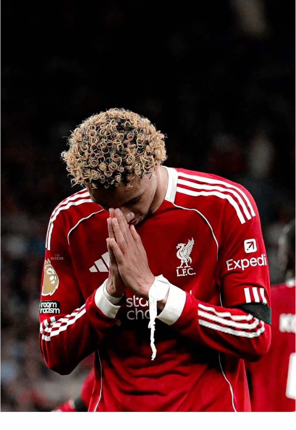 Should Ekitike start at the 9? | SaeedTV #ftblfantv #liverpoolfc #isak #ekitike 
