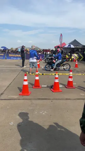 ជិតដល់ថ្ងៃទៀតហី😹🖤#y15zrmalaysia #fyp #hitambatman🦇🖤 #y15zr 