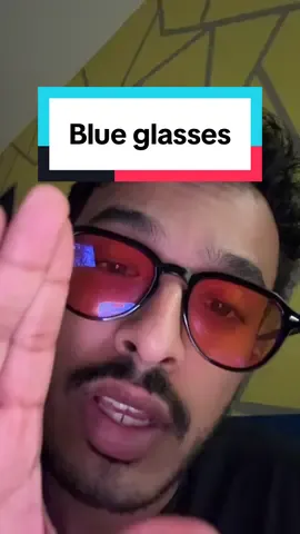 Your girl might be cheating on you, but you can’t really do much about it, but you can protect your eyes from harmful rays hit your eyes… protect your eyes. Where are these glasses #glasses #eyes #vision #bluelightglasses 