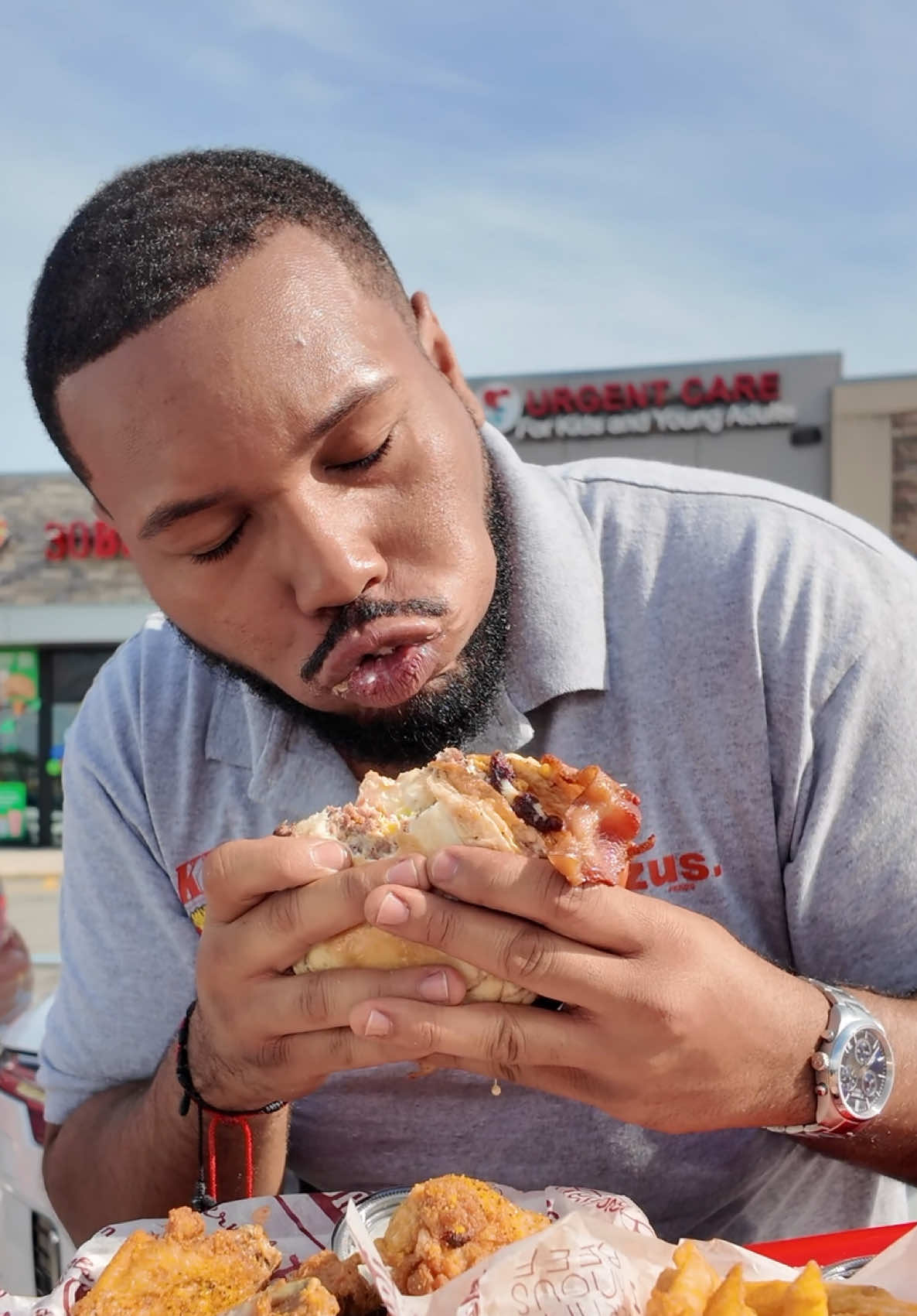 @30 Burgers Official TikTok  #fypシ #FoodTok #cheeseburgers #burger #creatorsearchinsights 