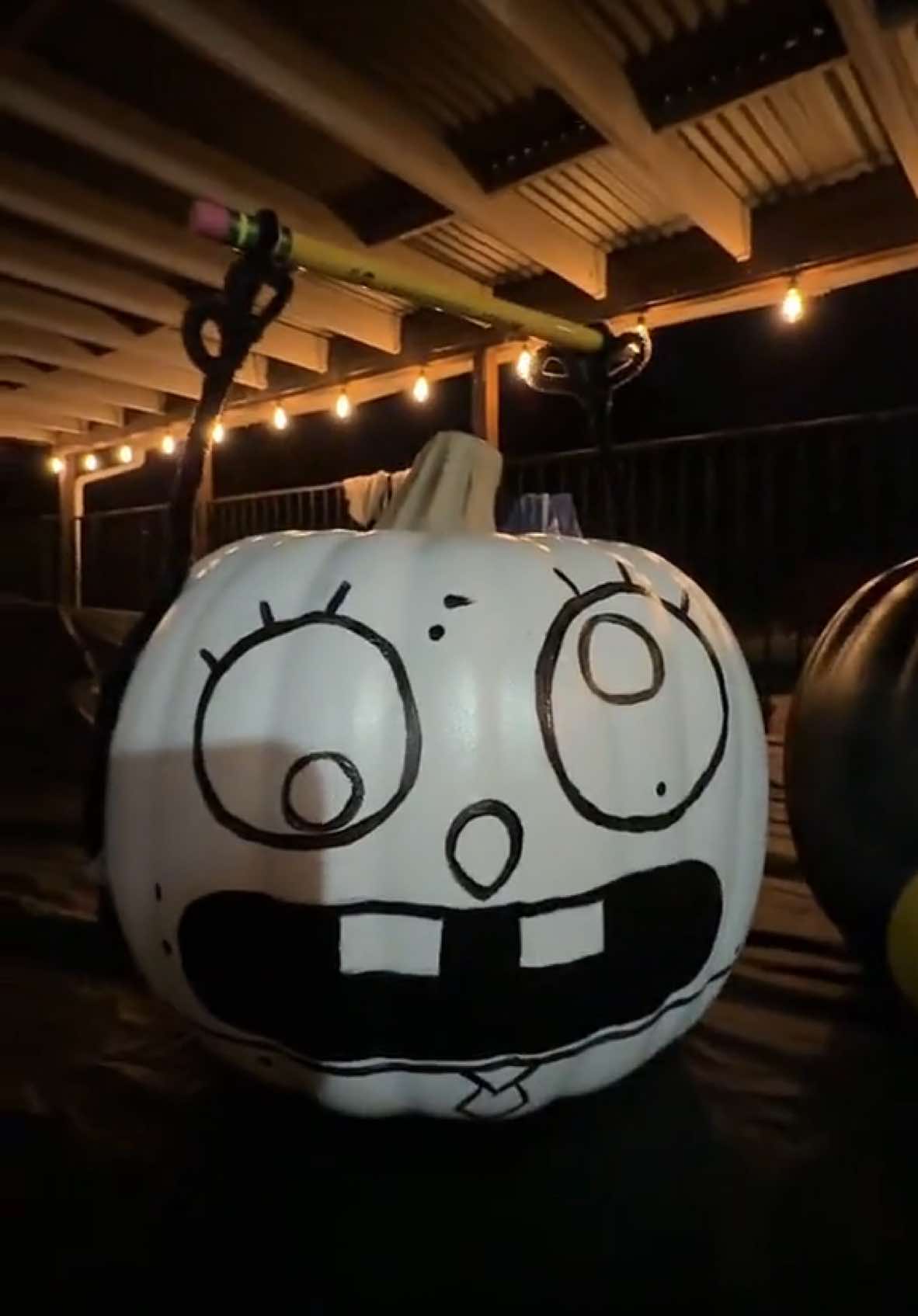 doodlebob & emobob 🎃 #halloween #pumpkinpainting #spongebob