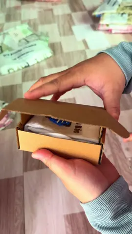 Tất Kèm Hộp đây ạ 