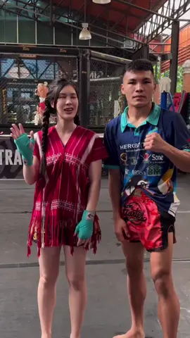 #ကျော်ကြီးနဲ့ထိုင်းမလေးတွေ့ပြီ🥰🥰 