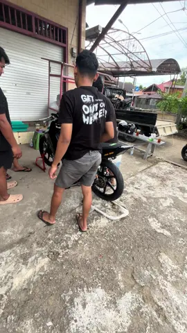 bismillah melawann hajaa✊🏻💃🏻 #padangpengrapat #tanahgrogot #roadrace #5tpmenolakpunah #kalimantantimur 