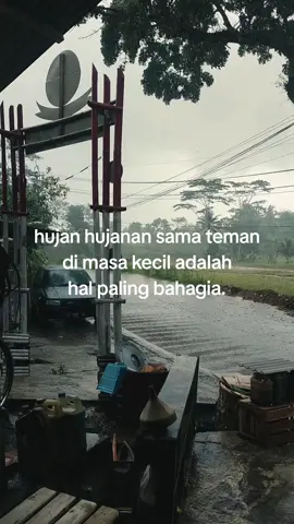 seindah itu kita dulu,tapi sekarang sudah beda lagi critanya.#vibes2018 #astreagrandindonesia #kenanganmasakecilku #fypp 