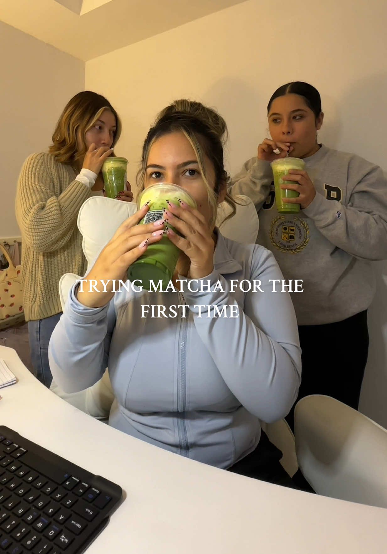 Matcha is NOT for the weak, It tasted just like a fish on a grass field 😭😭 #tastetest #matchalatte #firsttime #matcha 