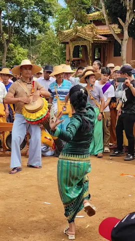 #တၢင်ႈၵႃႈၼိူၵ်ႉ#ၼၢင်းသၢဝ်တၢႆး🇱🇹🇱🇹 