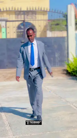 Xildhibaan Bashiir Hazan cali 🦁