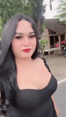 Rumah mbak nopi masih peoses#fyp #viralvideo #fyppppppppppppppppppppppp 
