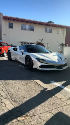 Out of this world Ferrari! 🔥🔥🔥 #car #fyp #supercar #ferrari #ferrariclub 