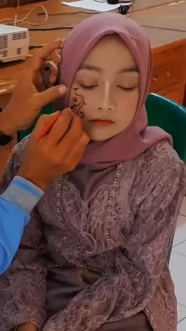 tak selembut jemarimu #tiktokindonesia  #CapCut  #hastaggercepfyp  #bahagiaitusederhana  #dameungrr 