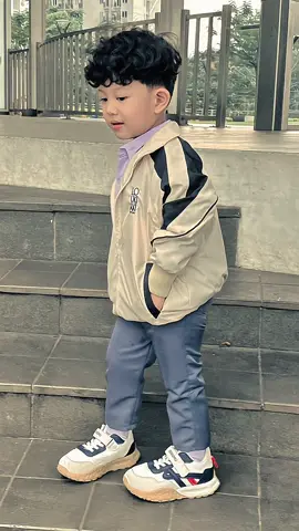 samaan yuk outfit air cek profil ya 😍 #ootdanakcowok #outfitanak #bayiganteng #fyp #fyppppppppppppppppppppppp 