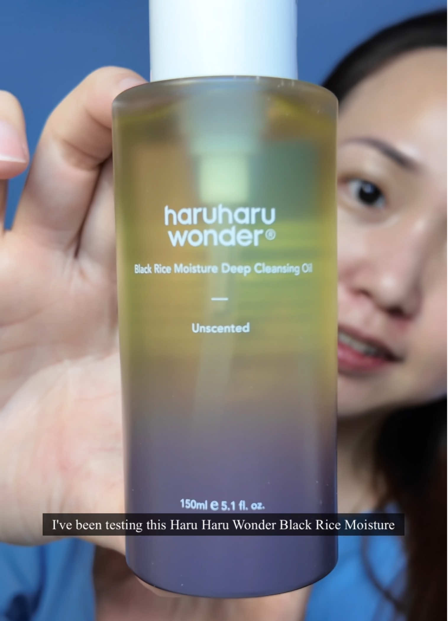 “Melts everything away — sunscreen, foundation, stress 😌 Haruharu Wonder Cleansing Oil (Unscented) = soft, clean, non-stripped skin 💕” @haruharu wonder @haruharu wonder Official US  #haruharuwonder #blackricemoisturedeepcleansingoil #kbeauty #cleansingoil #skincareroutine 