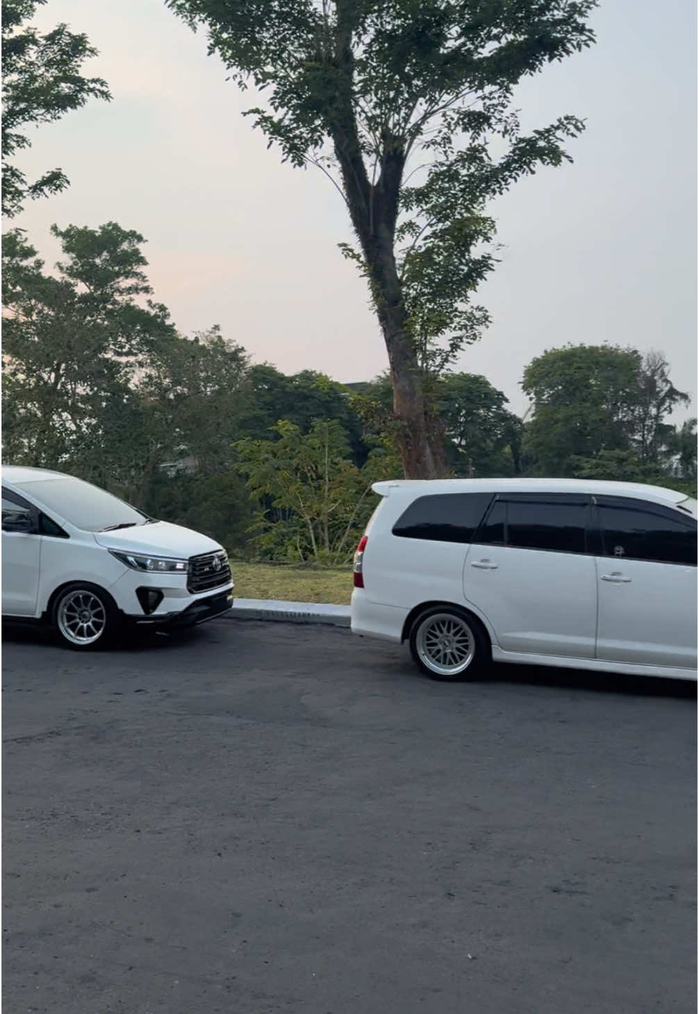 disuruh sama @Helmy Devisco bundaa😇