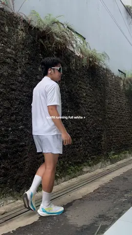 #outfitolahraga #outfitlari #pelarikonten #Running 