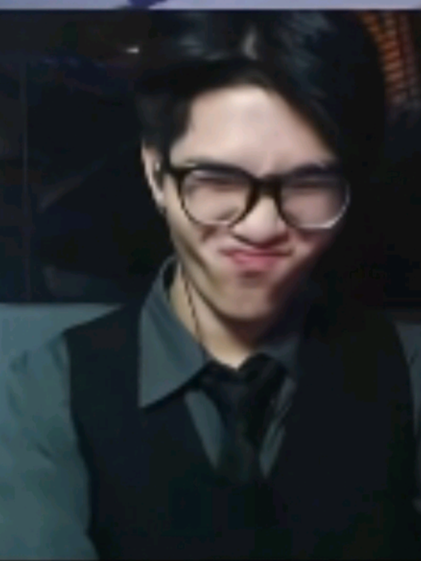 Trung bình 1 trận game aov@Tài Enzo @Tainzo #lienquanmobile #foryou #tainzo #aov #flypシ 