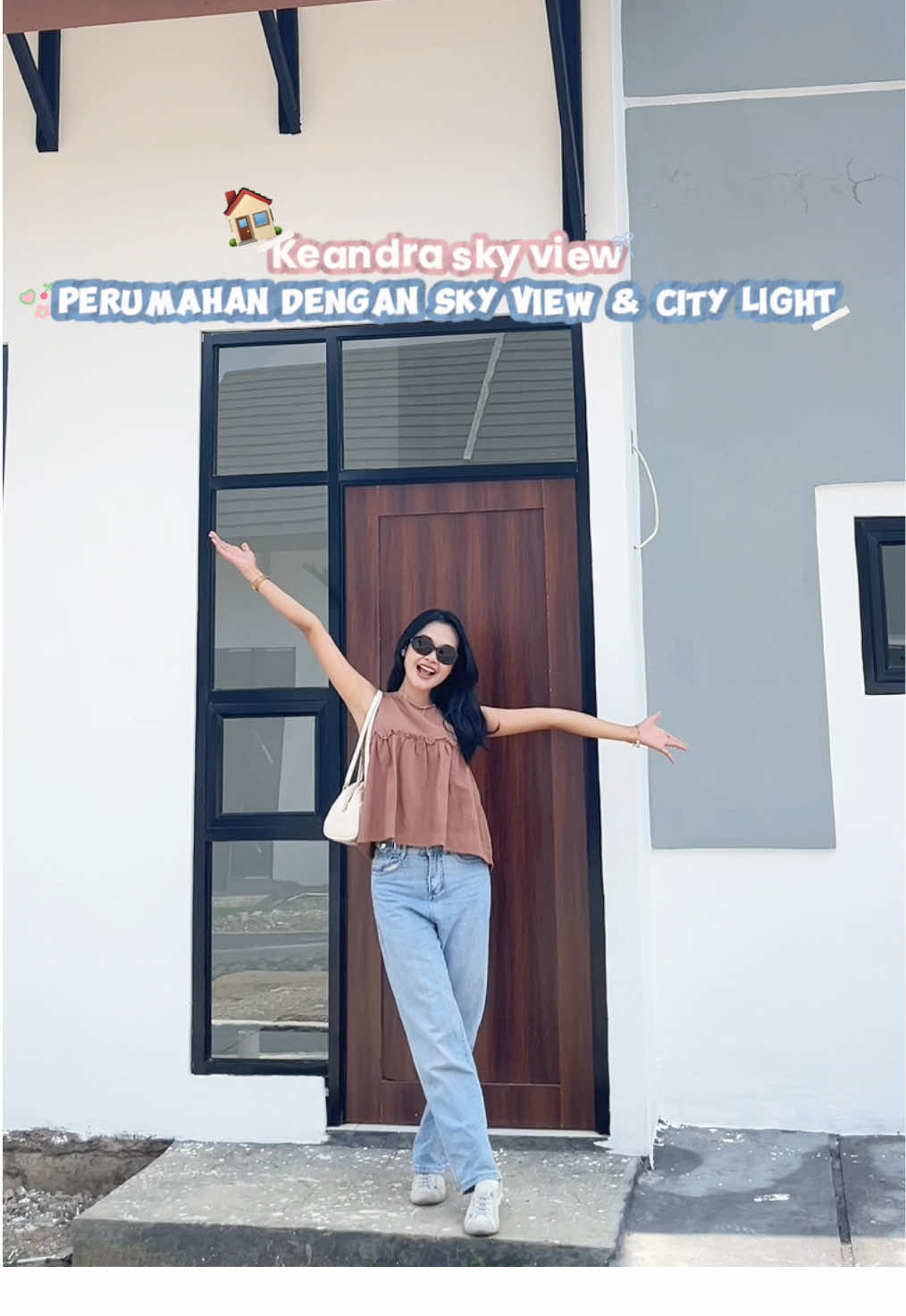 BOOKING RUMAH SEKARANG BISA DAPETIN LOGAM MULIA & BERKESEMPATAN DAPET MOTOR NMAX⁉️ BOOKING RUMAH SEKARANG BISA DAPETIN LOGAM MULIA & BERKESEMPATAN DAPET MOTOR NMAX⁉️🏍️ Kapan lagi booking rumah bisa dapetin motor?😍 Cuman di @rumahkeandra dengan DP 1,5jt udah bisa terima kunci 🔑  Rumah impian dengan view terbaik 🏠  View sebelah kanan gunung ciremai & sebelah kiri city light cirebon🥰 🏔️🌃 Perumahan dengan design minimalis, modern & full jendela aluminium jadi terlihat lebih elegant😍 🏠 Keandra sky view 📍Jl.raya beber - gronggong #k#keandracityviewk#keandraskyviewp#perumahanr#rumahr#rumahminimalismodernKapan lagi booking rumah bisa dapetin motor?😍 Cuman di @Keandraofficial dengan DP 1,5jt udah bisa terima kunci 🔑  Rumah impian dengan view terbaik 🏠  View sebelah kanan gunung ciremai & sebelah kiri city light cirebon🥰 🏔️🌃 Perumahan dengan design minimalis, modern & full jendela aluminium jadi terlihat lebih elegant😍 🏠 Keandra sky view 📍Jl.raya beber - gronggong #keandracityview #keandraskyview #perumahan #rumahminimalis #rumahminimalismodern #perumahan 