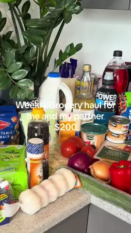Weekly grocery shop for me & my partner 🛒 Couldn’t fit all the clips, but we also got: 🍼 baby wipes & diapers (prepping early!) 🥤 fizzy drinks, OJ, Powerade 🍮 jelly & rubbish bags (the essentials lol) #groceryhaul #groceryshopping #cozytok #FoodTok #haul 