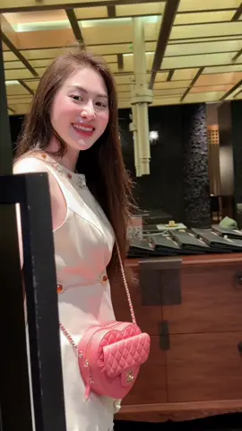 🤍🤍🤍🤍#cambodia #ឡេយ៉ាសាកា #yasakalotion #yasakabodylotion #fyp 