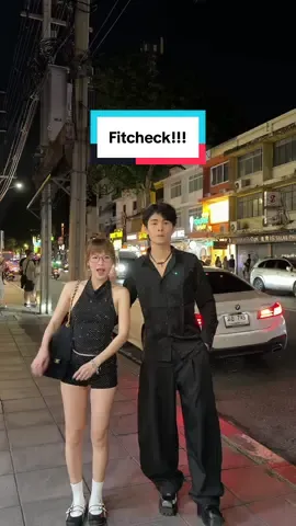 Fitcheck tại con đường ăn ún Thái Lan nè^^ #phoidoxinh #review #outfit #thailand🇹🇭 #couple 
