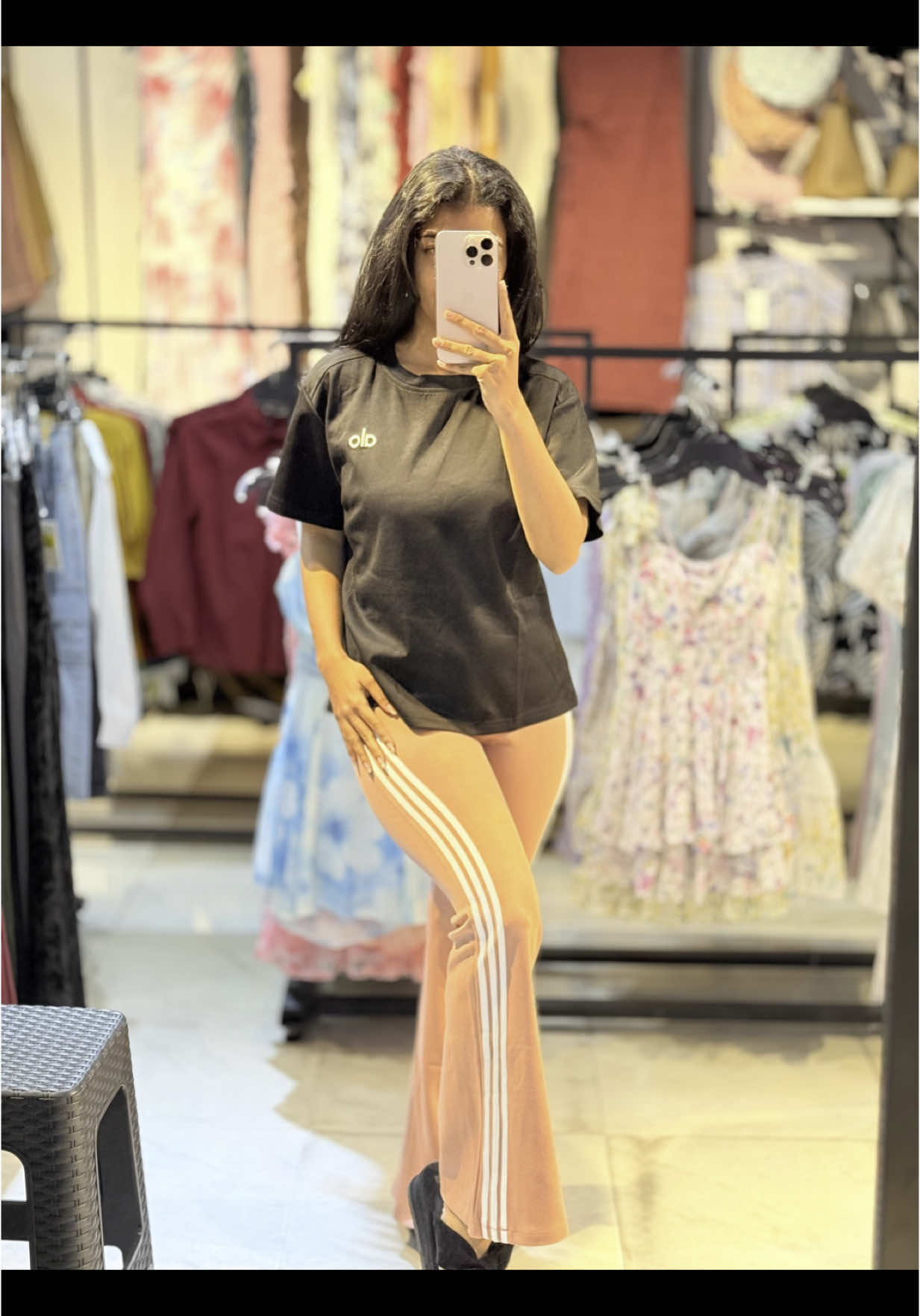 • OLO t shirt  • Boot cut line pant Free size Colors available Visit our showrooms Kadawatha & Ragama Contact us on 0760398071 #nova #vindy #imported #trendy #fashion #kadawatha #ragama #bangkok 