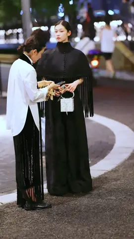 #Shanghai #StreetFashion #StreetStyle #fashiontiktok #OOTD #OOTD #fyp #foryou #Lifestyle 